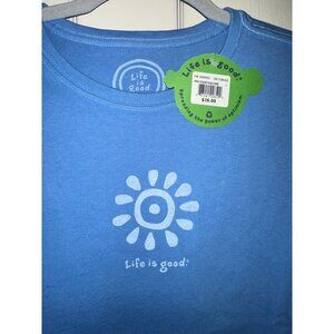 NWT Life Is Good Womens  Tee India Flower Ocean Blue Size Small